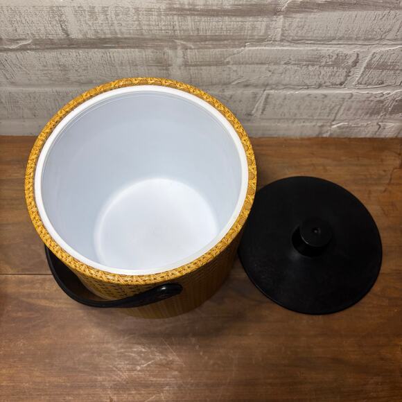 Vintage Irvinware Wicker Rattan Cain Ice Bucket - Picture 5 of 6